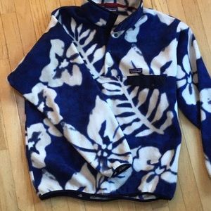 Patagonia fun print fleece